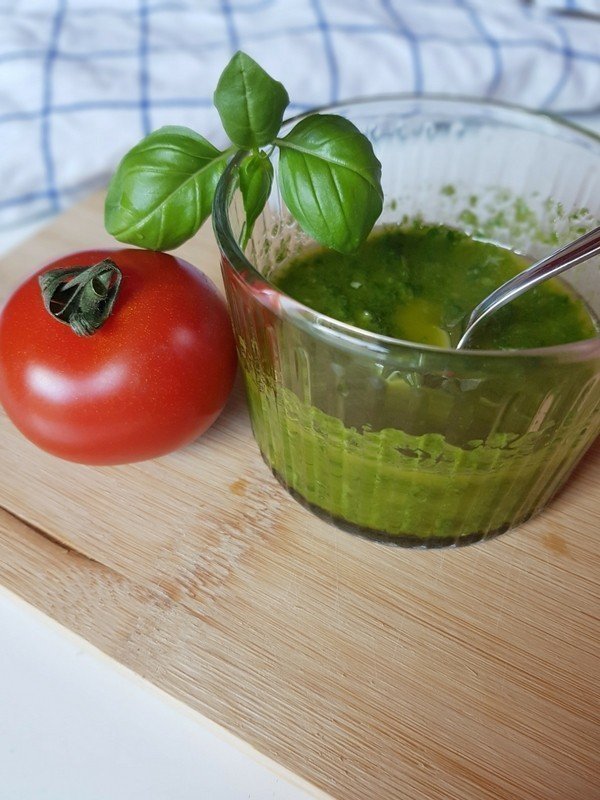 Grillbrot Rezept mit Basilikum-Öl - SIMPLYLOVELYCHAOS
