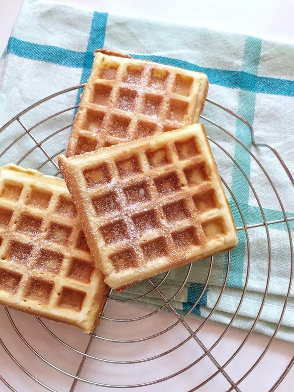 bananen waffeln backen, bananen waffeln buttermilch, bananen waffeln einfach, bananen waffeln mit buttermilch, bananen waffeln mit dinkelmehl, bananenwaffeln kinder, bananenwaffeln rezept, bananenwaffeln thermomix, belgische bananenwaffeln, dinkel bananen waffeln thermomix, reife bananen waffeln, rezept für bananenwaffeln, schnelle bananenwaffeln, waffeln banane buttermilch, waffeln banane kinder, waffeln bananen teig, waffeln mit banane thermomix, waffeln mit banane und ei, Waffeln mit Bananen, waffeln mit bananen rezept, waffeln mit bananenteig, waffeln reife bananen