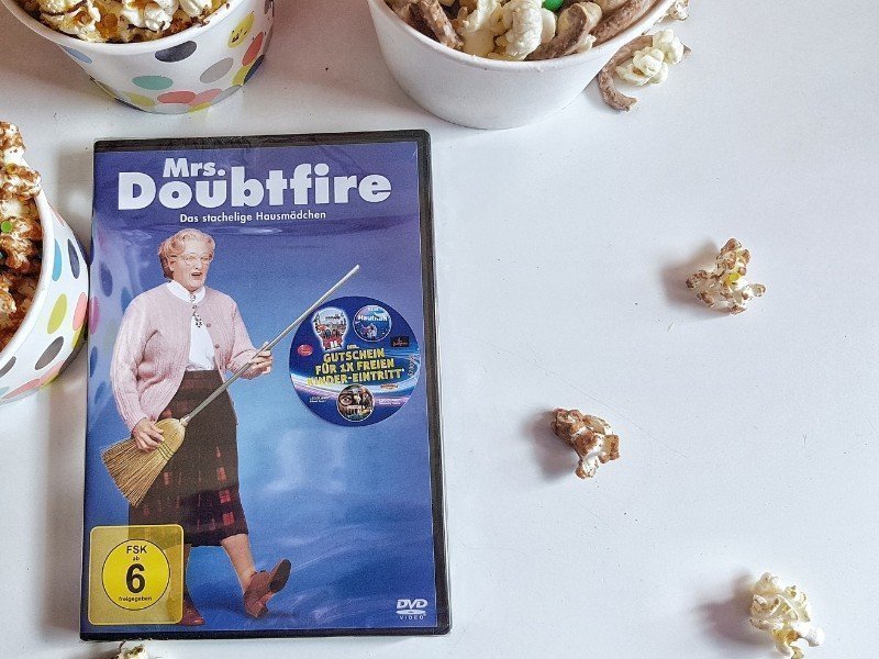 20th Century Fox, dvd anastasia, dvd mrs. Doubtfire, dvd rio, dvd rio2, dvd verlosung, einladung filmnachmittag, film dvd familie, film kinder, film kinder abenteuer, filmnachmittag für kinder, Filmnachmittag mit den Kindern, Filmspaß für die Familie, Funfetti-Popcorn, Helden der Kindheit, kinderfilm, kinderfilm ab 0, kinderfilm ab 3, kinderfilm ab 6, kinderfilm aktuell, kinderfilm animation, kinderfilm dvd, kinderfilm dvd 2018, kinderfilm dvd neu, kinderfilm dvd tipp, kinderfilm emotionen, kinderfilm figuren, kinderfilm fsk 0, kinderfilm für kinder, kinderfilm für kleinkinder, kinderfilm gefühle, kinderfilm gucken, kinderfilm heute, kinderfilm kino, kinderfilme auf dvd neu, kinderfilme dvd ab 2 jahren, kinderfilme dvd ab 6, kinderfilme dvd amazon, kinderfilme dvd günstig, kinderfilme dvd sammlung, kinderfilme kino, Kino Snacks, Kino Snacks selber machen, popcorn, popcorn aus der mikrowelle, popcorn gesalzen rezept, popcorn geschmack rezept, popcorn gezuckert rezept, popcorn machen, Popcorn mit Zartbitterschokolade und Cranberry-Nuss-Mix, popcorn rezept ausgefallen, popcorn rezept bilder, popcorn rezept einfach, popcorn rezept ideen, popcorn rezept kinder, popcorn rezept salzig butter, popcorn rezept süß butter, popcorn rezept topf, popcorn rezepte, popcorn rezepte herzhaft, popcorn rezepte mit herz, popcorn rezepte salzig, popcorn rezepte süß, popcornloop rezept salzig, rezept popcorn in der mikrowelle, rezepte für popcorn, Süß und salziges Popcorn- Crunch, unsere liebsten Filme, unsere liebsten Kinderfilme, Was darf bei einem Filmnachmittag auf keinen Fall fehlen