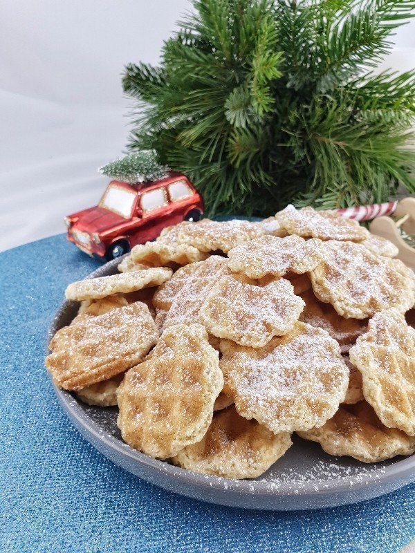 Plätzchen thermomix, kekse thermomix, kekse kinder thermomix, waffelkekse, waffelplätzchen, waffelplätzchen backen, waffelplätzchen backen einfach, waffelplätzchen backen waffeleisen, waffelplätzchen einfach und schnell, waffelplätzchen für kinder backen, waffelplätzchen grundrezept, waffelplätzchen haltbarkeit, waffelplätzchen im thermomix, waffelplätzchen im tm5, waffelplätzchen inhaltsstoffe, waffelplätzchen knusprig, waffelplätzchen lagern, waffelplätzchen lecker, waffelplätzchen leicht, waffelplätzchen rezept, waffelplätzchen rezept einfach, waffelplätzchen selber backen, waffelplätzchen selber machen, waffelplätzchen selbst gemacht, waffelplätzchen thermomix, waffelplätzchen zimt, kekse aus dem thermomix, kekse aus thermomix, kekse backen mit dem thermomix, kekse backen thermomix, kekse für thermomix, kekse im thermomix, kekse kinder thermomix, plätzchen thermomix, Kekse Thermomix, kekse thermomix einfach, kekse thermomix rezept, kekse thermomix tm5, plätzchen backen thermomix, plätzchen für thermomix, plätzchen im thermomix, plätzchen im thermomix tm5, plätzchen thermomix kinder, schnelle haferkekse thermomix, schnelle kekse im thermomix, thermomix kekse schnell, thermomix plätzchen blog, thermomix plätzchen für kinder, thermomix plätzchen, waffelplätzchen