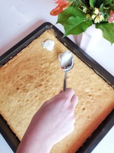 ostereikuchen, Backen zu Ostern, kuchen aus thermomix, thermomix kuchen am vortag backen, torte backen thermomix, kuchen thermomix bester, kuchen thermomix blog, torten biskuit thermomix, thermomix torten blog, thermomix tortenboden, tortencreme thermomix, kuchen creme thermomix, thermomix kuchen die besten, spielgeleikuchen thermomix einfach, kuchen ostern thermomix, kuchen thermomix einfach, spielgelei kuchen thermomix einfach, spiegeleikuchen thermomix, spiegeleikuchen blech thermomix, spiegeleikuchen rezept thermomix, spiegeleikuchen mit schmand thermomix, spiegeleikuchen thermomix tm5, spiegeleikuchen vom blech thermomix, spiegeleikuchen thermomix tm6, kuchen ostern thermomix tm6, ostern thermomix tm6, blechkuchen ostern thermomix tm6, blechkuchen thermomix tm6, spiegeleikuchen, spiegeleikuchen ohne pudding, spiegeleikuchen rezept, spiegeleikuchen mit creme fraiche, spiegeleikuchen mit aprikosen, spiegeleikuchen auf dem blech, spiegeleikuchen aprikosen, spiegeleikuchen aufbewahren, spiegeleikuchen mal anders, spiegeleikuchen backen, spiegeleikuchen blech thermomix, spiegeleikuchen blech rezept, spiegeleikuchen bilder, spiegeleikuchen backzeit, spiegeleikuchen creme fraiche, cremiger spiegeleikuchen, spiegeleikuchen dekorieren, spiegeleikuchen einfaches rezept, spiegeleikuchen für kinder, spiegeleikuchen leicht gemacht, spiegeleikuchen im thermomix, spiegeleikuchen leicht, spiegeleikuchen wie lange backen, spiegeleikuchen ostereikuchen, spiegeleikuchen rezept einfach,