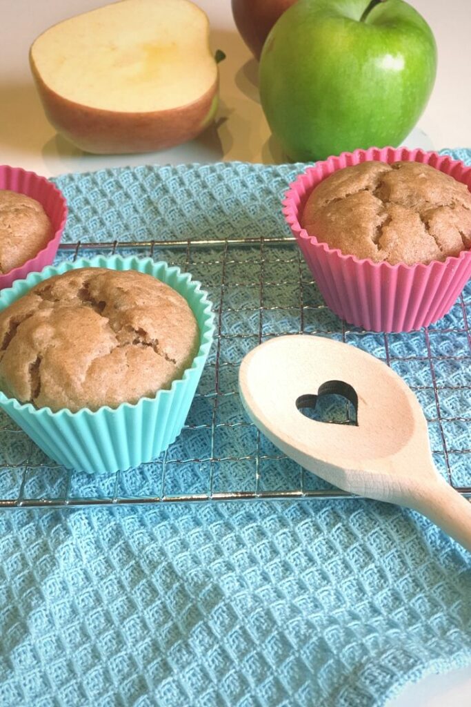 90 Tage zuckerfrei, apfelmus muffins ohne zucker, gesunde muffins, muffins ohne zucker, zucker iss nicht challenge erfahrungen, zuckerfrei, zuckerfrei challenge, zuckerfreie muffins