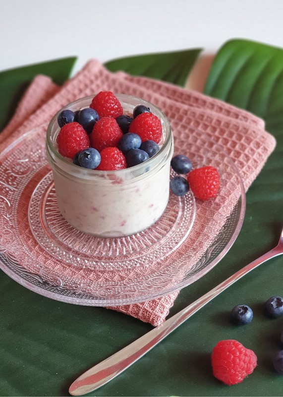 Bircher-Müsli mit Beeren - SIMPLYLOVELYCHAOS