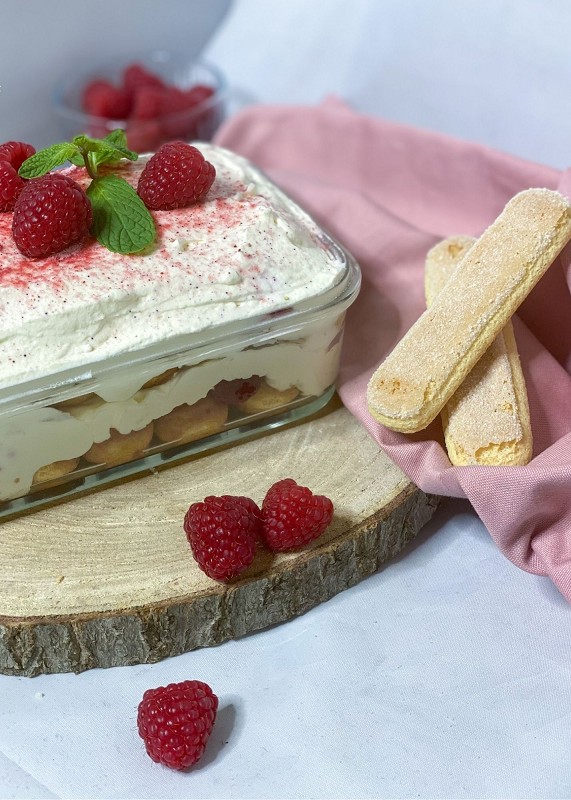 Himbeer Tiramisu Rezept - SIMPLYLOVELYCHAOS